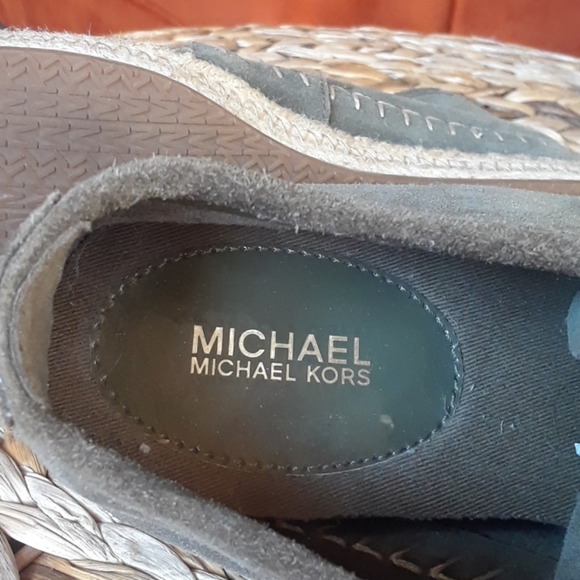 Moccasins - Picture 4 of 7